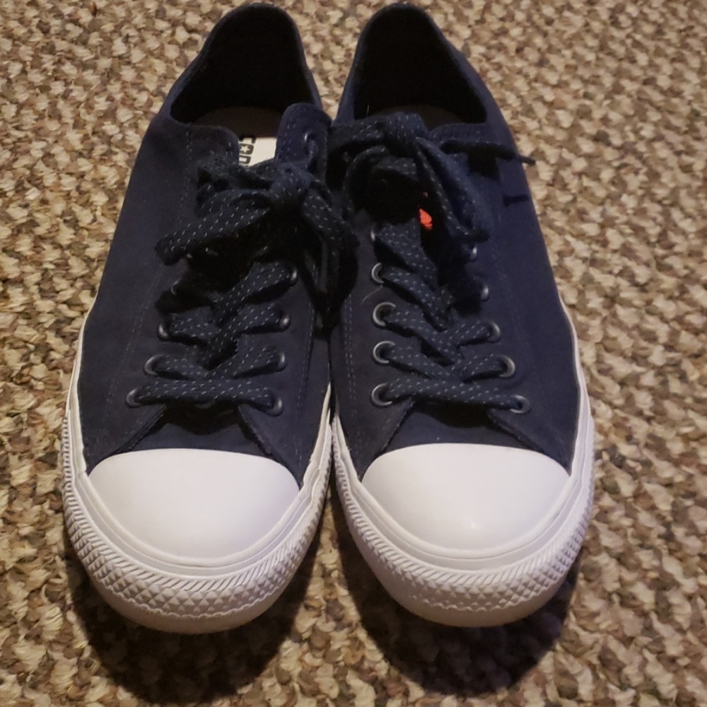 Navy Converse Tennis Shoes